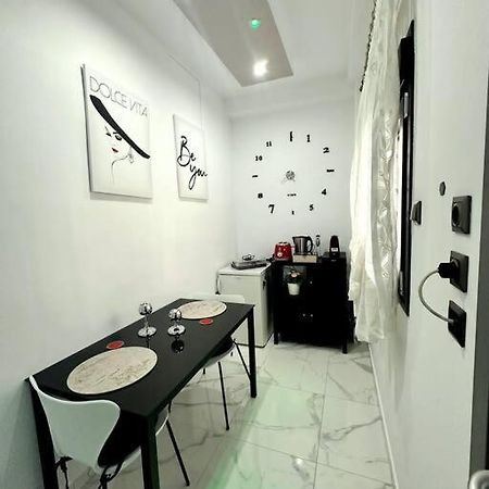 Sevi House Suite Салоніки Екстер'єр фото
