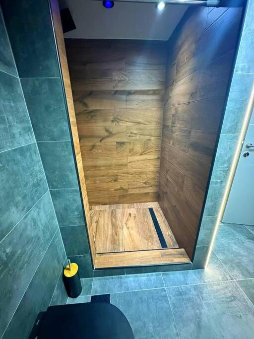 Sevi House Suite Салоніки Екстер'єр фото